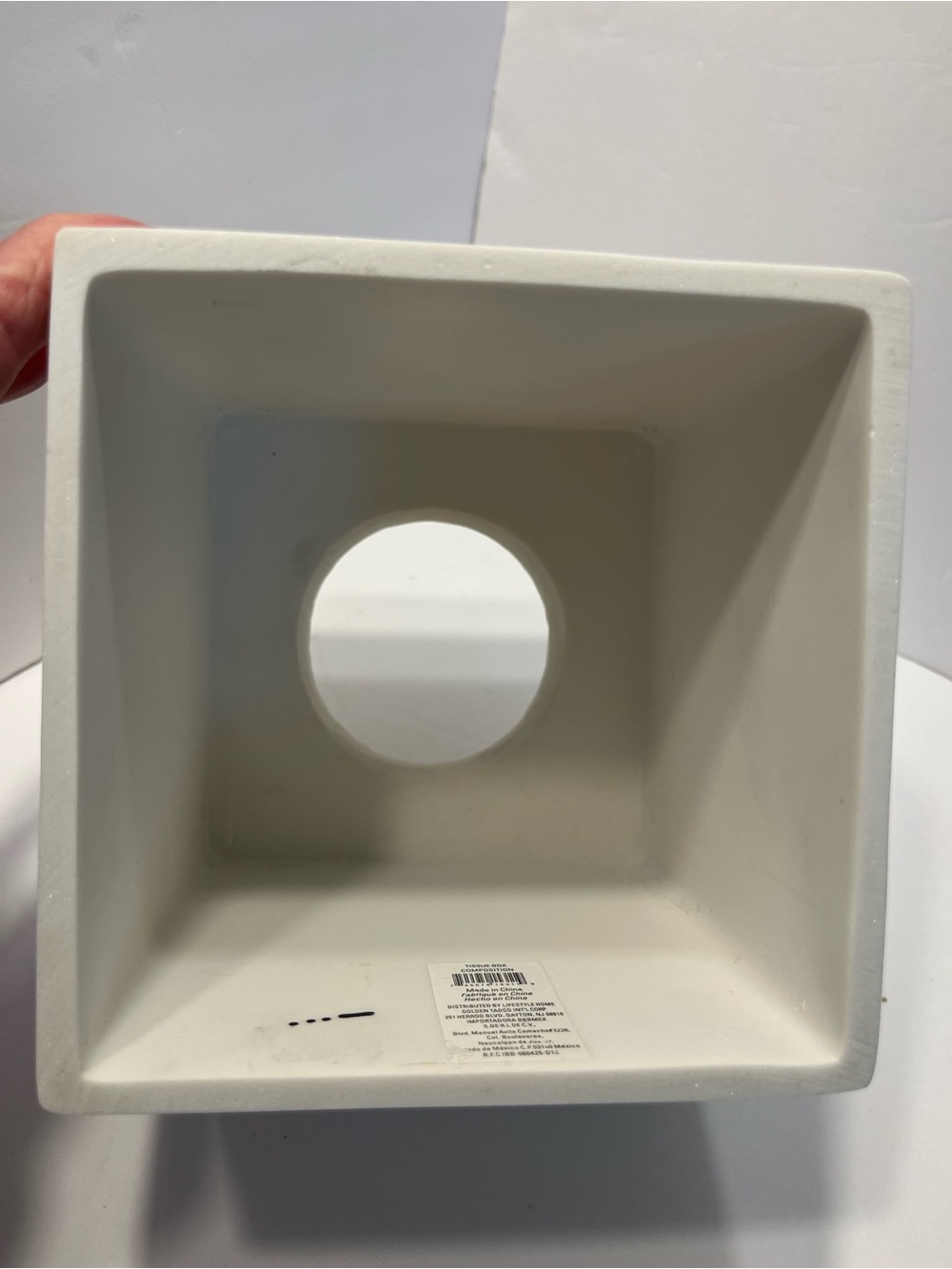 Clean, modern, and sleek square tissue box cover made of durable white composite - Picture 3 of 5